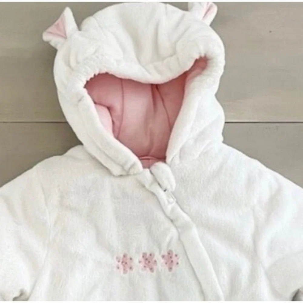 Carter's Baby Girl Bunting 6–9M Snowsuit Faux Fur Mouse White Pink Hood NWT